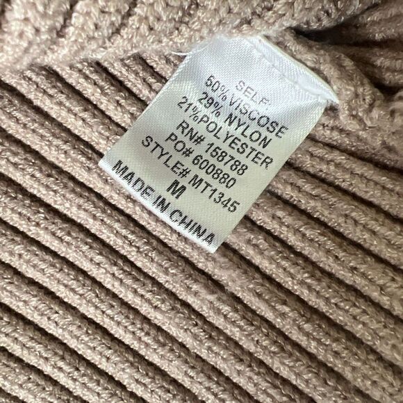 Mable Women’s Size M mockneck Mauve Brown longsleeve crop sweater Cabincore #153 - Picture 6 of 9